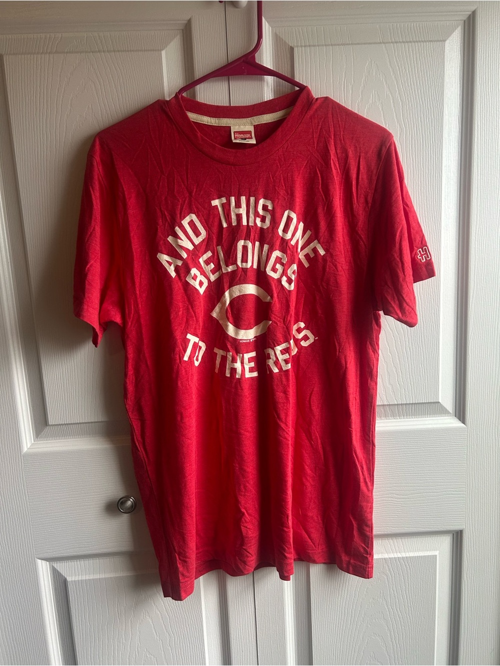 Homage Cincinnati Reds “And This One Belongs to the Reds” T-Shirt Size Medium